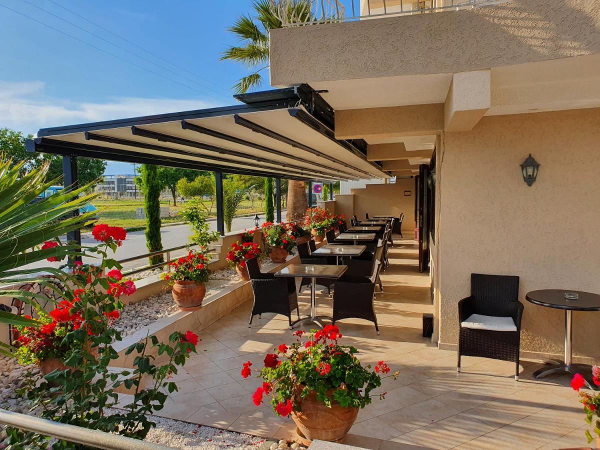Tropicana Paralía Exteriör bild
